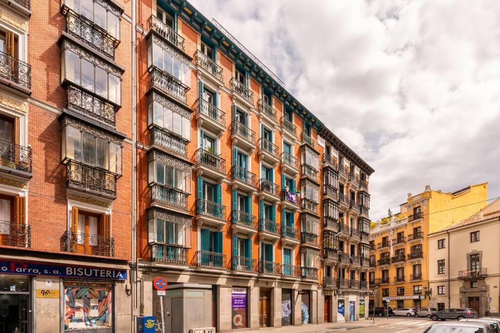 マドリードModern In Downtown Area-2Beds 1Bath-Plaza Mayorアパートメント エクステリア 写真